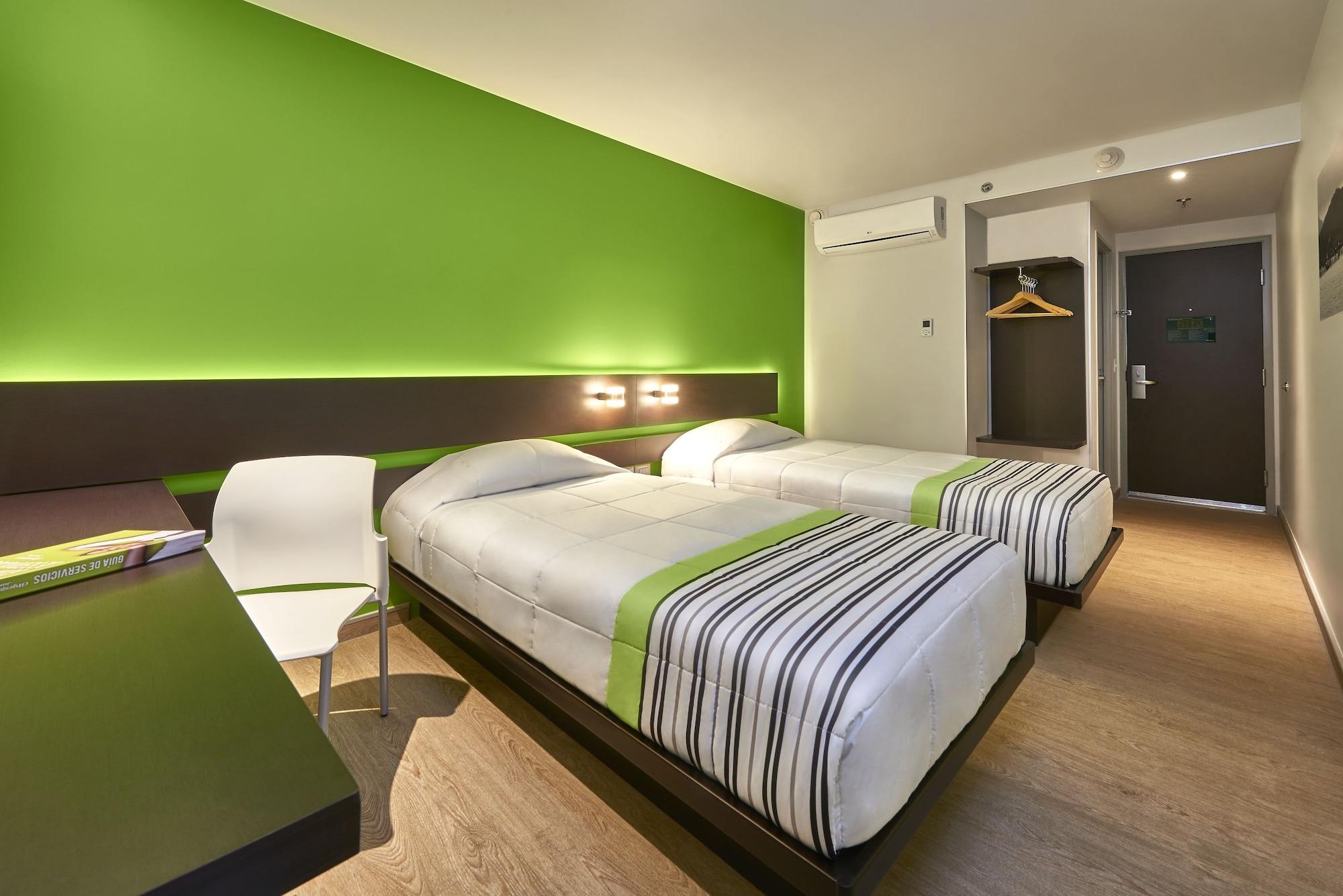 City Express Junior By Marriott Cancun Bagian luar foto