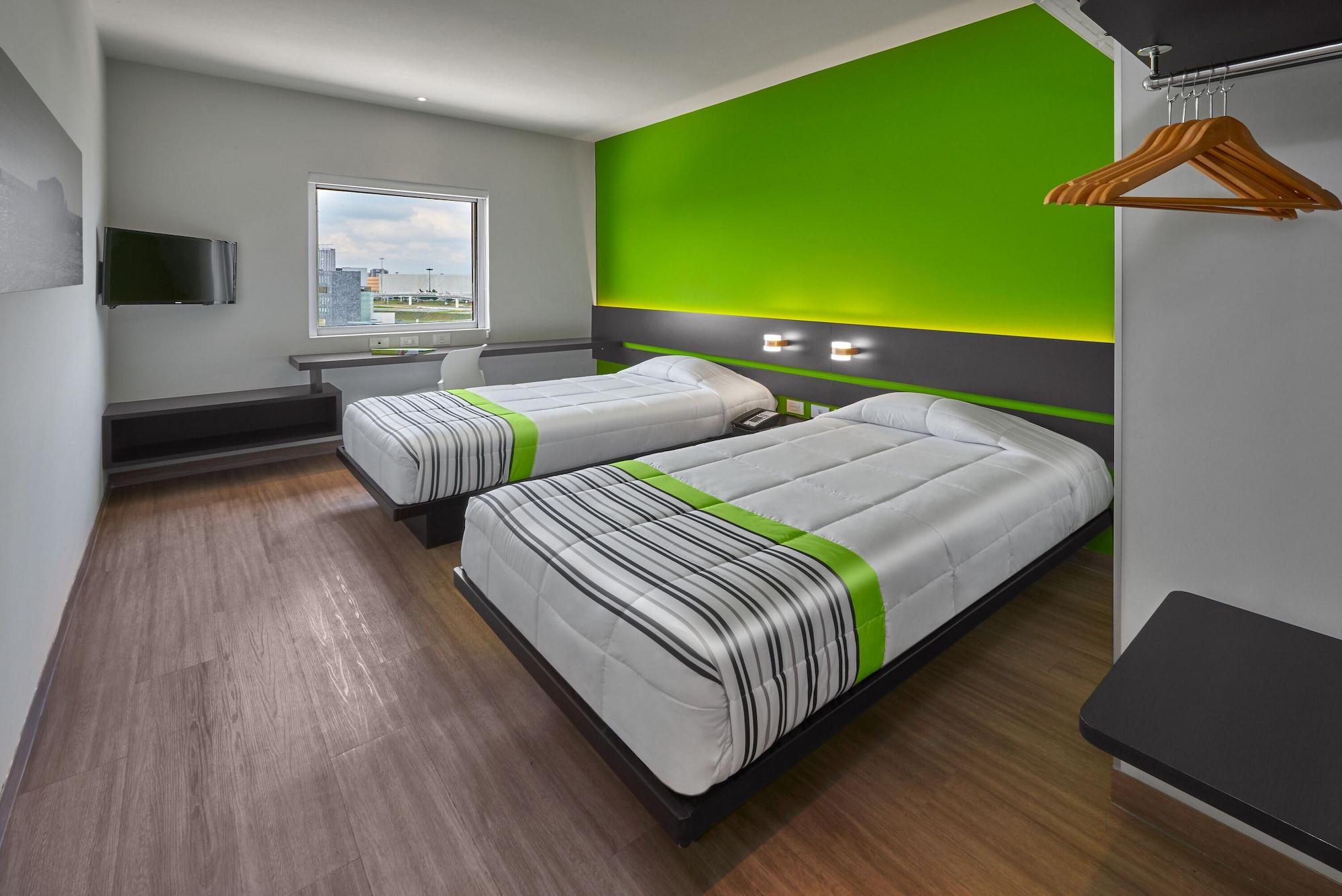 City Express Junior By Marriott Cancun Bagian luar foto