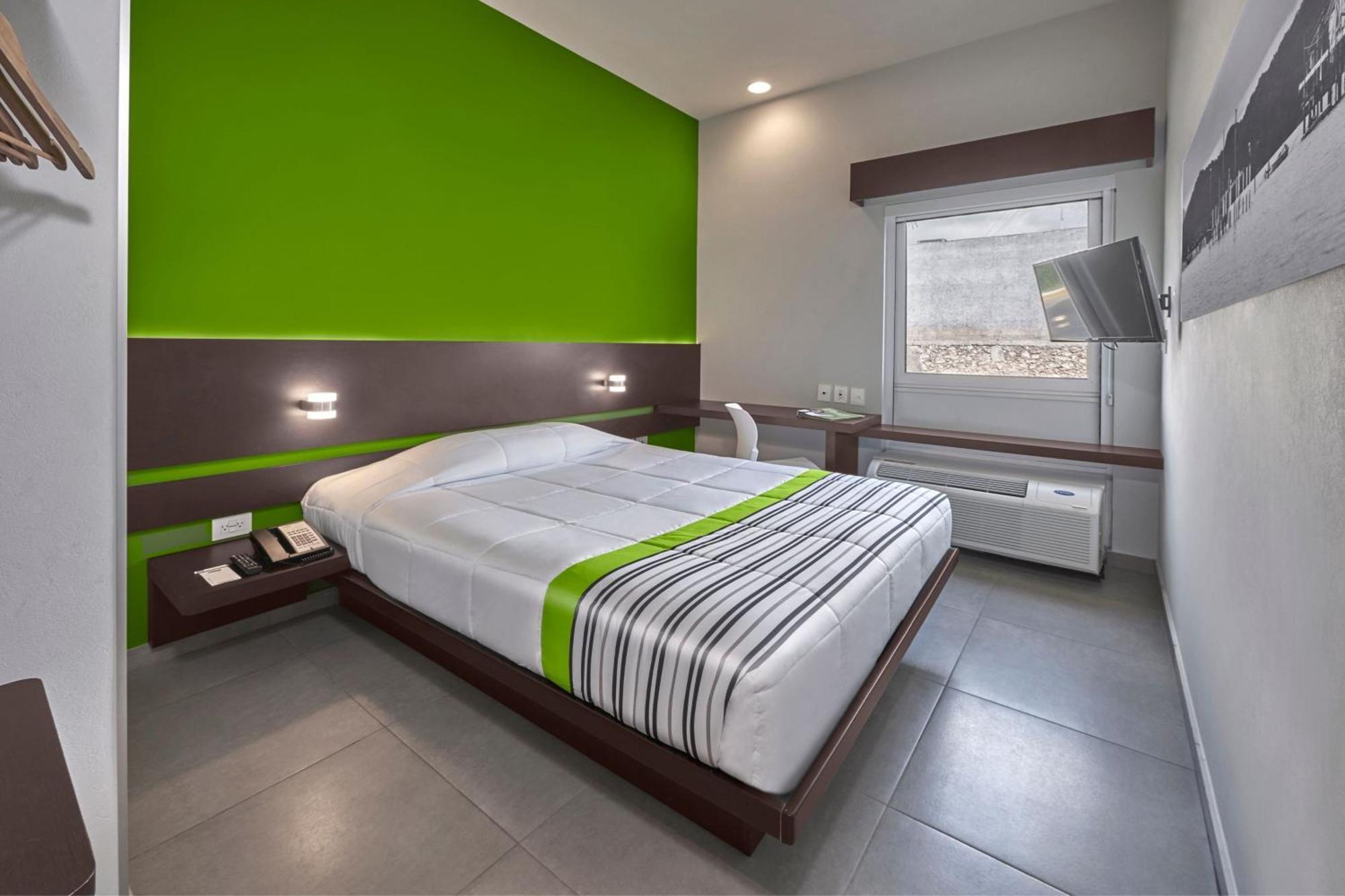 City Express Junior By Marriott Cancun Bagian luar foto